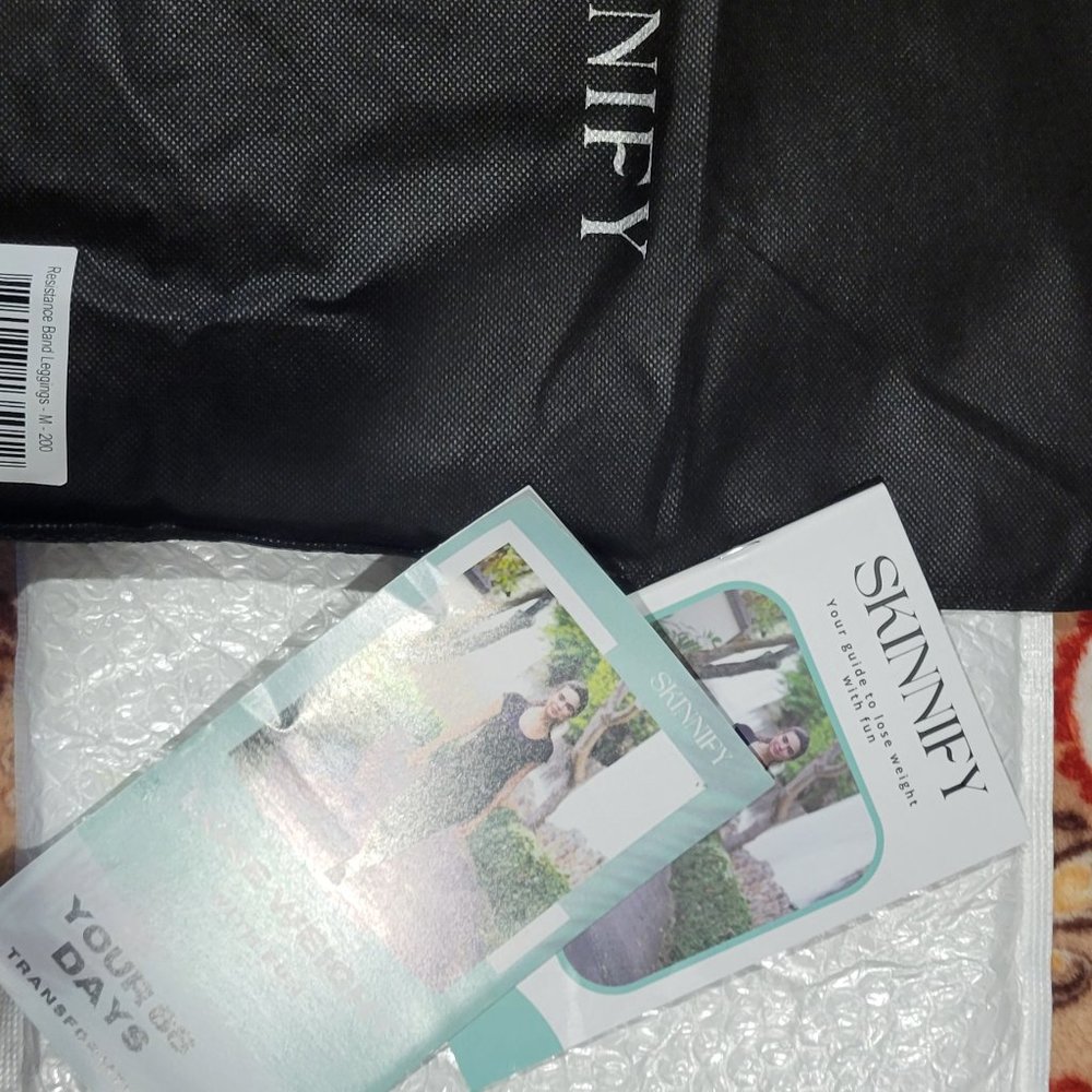 Resistant band leggings
